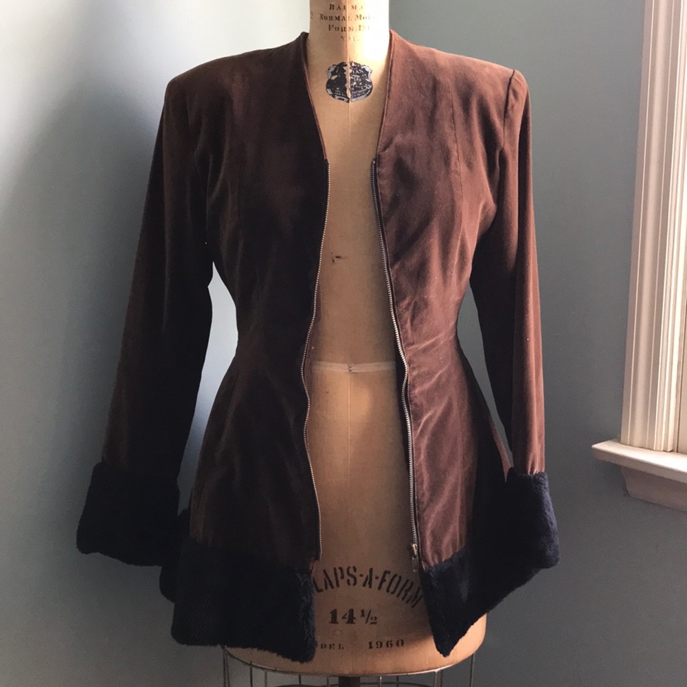 Vintage Brown Velvet Ice Skaters Jacket Sz Small